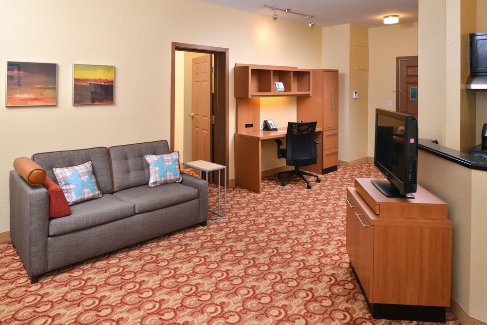 Towneplace Suites By Marriott Miami Airport W Доръл Екстериор снимка